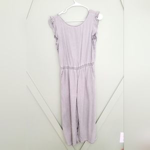 Jumpsuit with ruffle shoulder sleeve